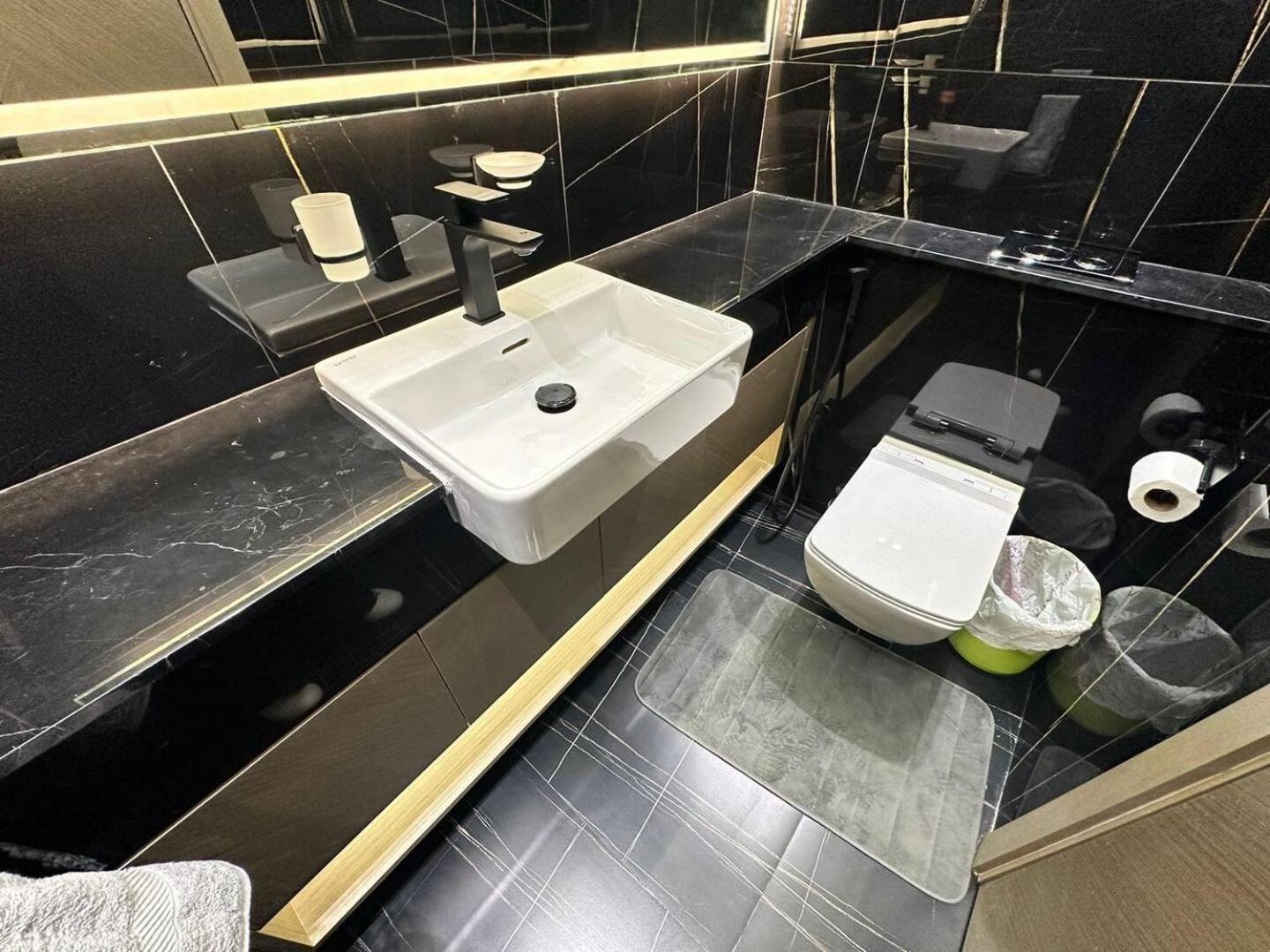Stunning 1-bedroom * Dubai